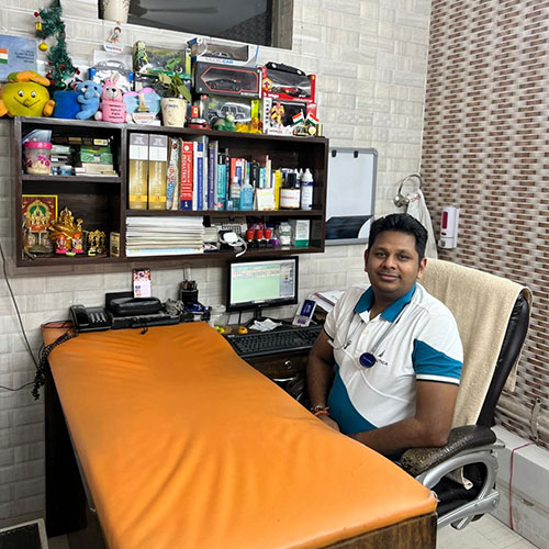 Dr Nakul Gupta